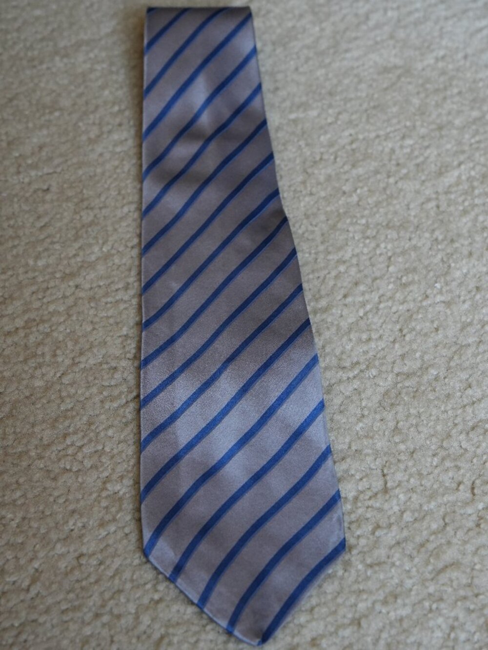 Men's Grey and Blue Striped Geoffrey Beene Tie, 100% Silk